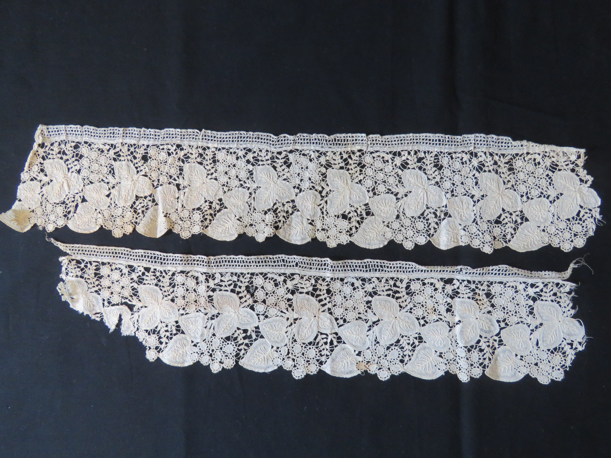 2 pc Antique Lace Trim Brussels Duchesse Leaf Handmade Beige Bobbin  (LAC-16)